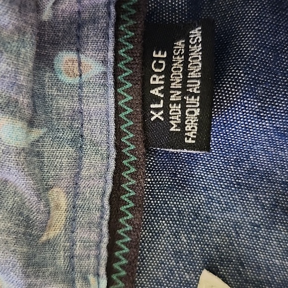 VISSLA Men's Blue Patterned Cotton Button-down Collared Shirt Casual XL - Picture 4 of 10